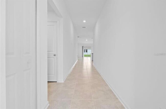 Photo - 352 Heroic Rd