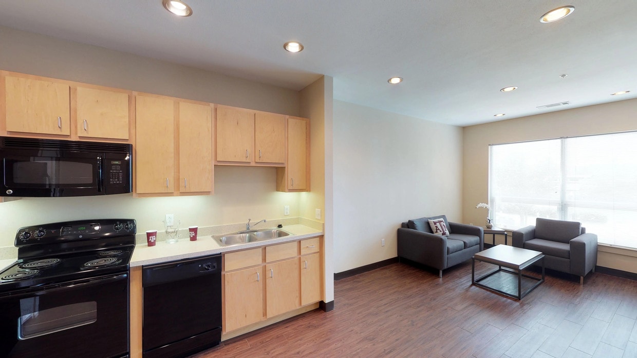Photo - Cherry Street | Student Housing Apartments