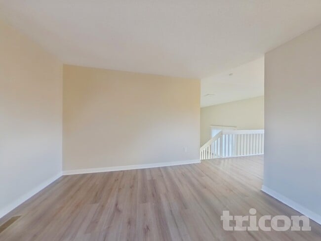 Photo - 3057 S Mobile Way