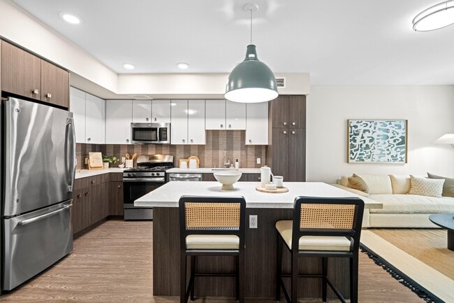 Modern Kitchen at L Seven Apartments in San Francisco, CA 94103 - L Seven
