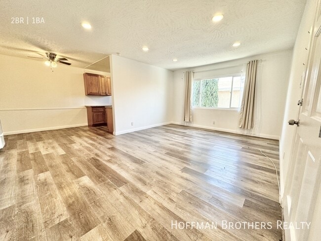 Photo - 1320 Ridgeley Dr Unidad 7