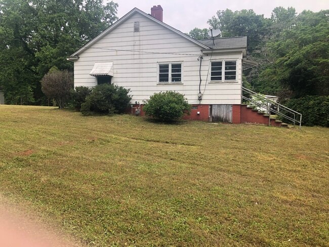 Photo - 124 Ritch St