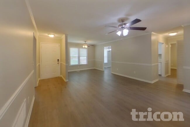 Photo - 216 Netherland Dr