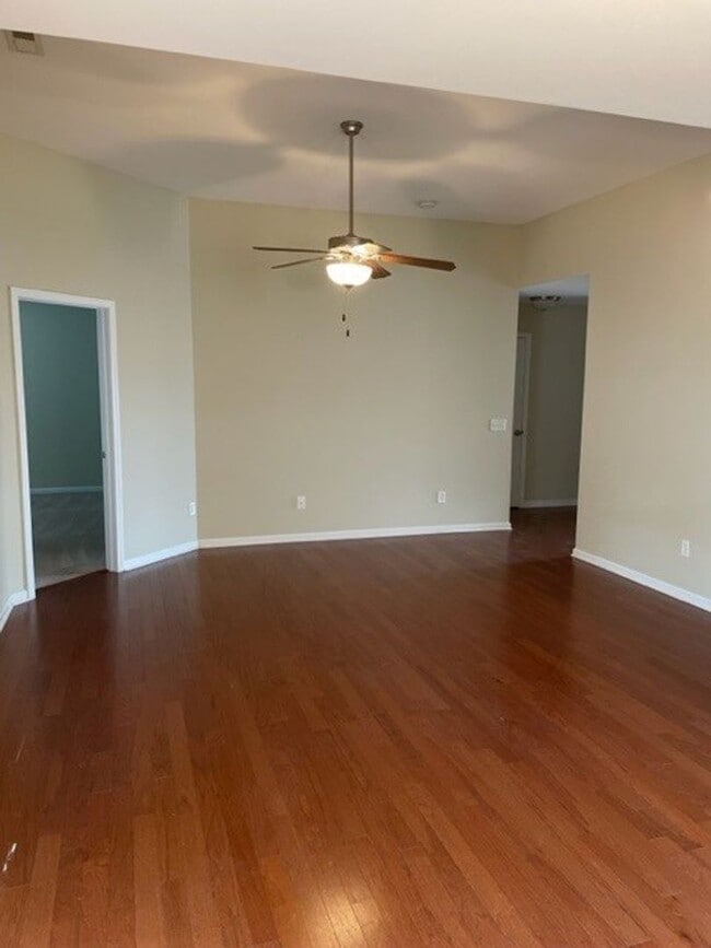 Photo - This property is located at The Villages at Mariner's Pointe - 3 Bedrooms 2 Baths with 2 Car Ga...