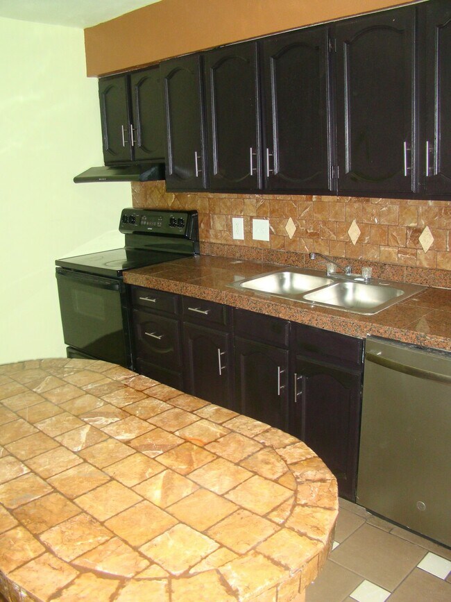 Photo - 4708 E Caballero St Unit 3