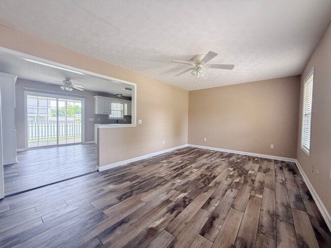 Photo - Pet-Friendly 3-Bedroom Home with Garage, Screened-In Porch & Spacious Bedrooms