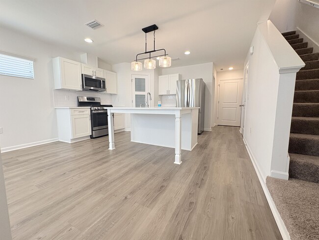 3611 Meadow Vista Ln.