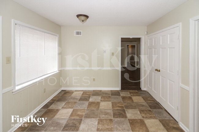 5427 Fontana Ave
