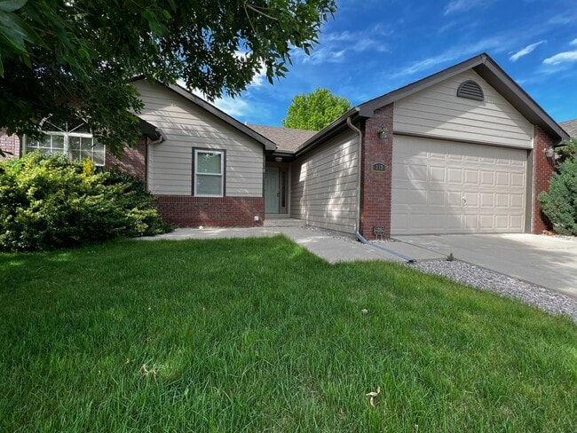 Photo - Charming 3-Bedroom Windsor Home: Comfort, Style, and Convenience Await!