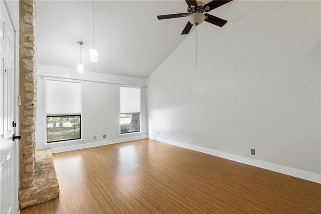 Photo - 2500 Enfield Rd Unit 3