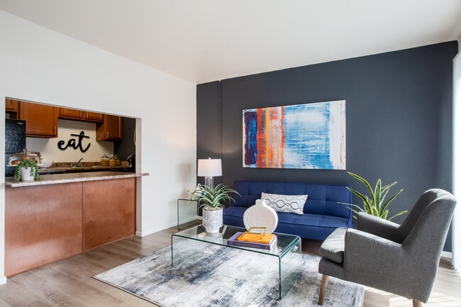 Building Photo - Midtown on Seneca Rental