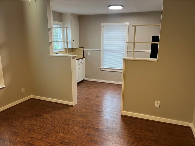 Building Photo - 220 Stiles St Unit 1