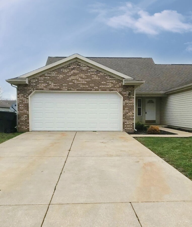 Photo - 2020 Bridgewater Cir Unit 2020 A Bridgewater Cir