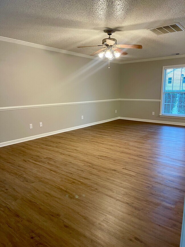 Photo - 105 Heber Trail