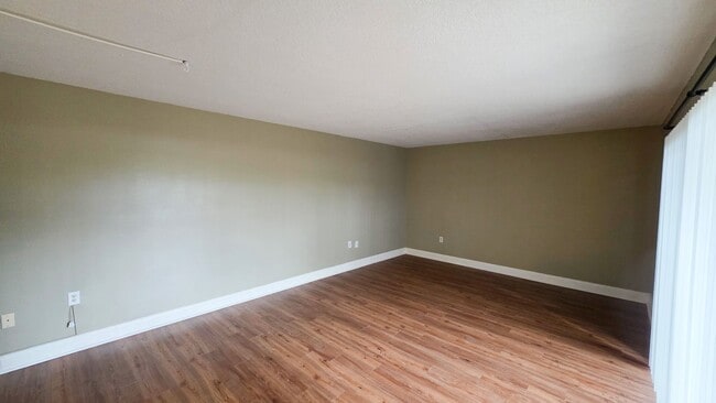 Photo - Tropic Villas North 2 bedroom 2 1/2 bath condo