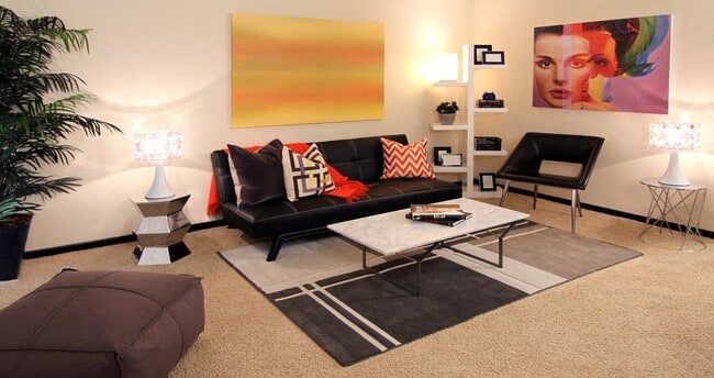 Photo - Kensington Woods Apartments