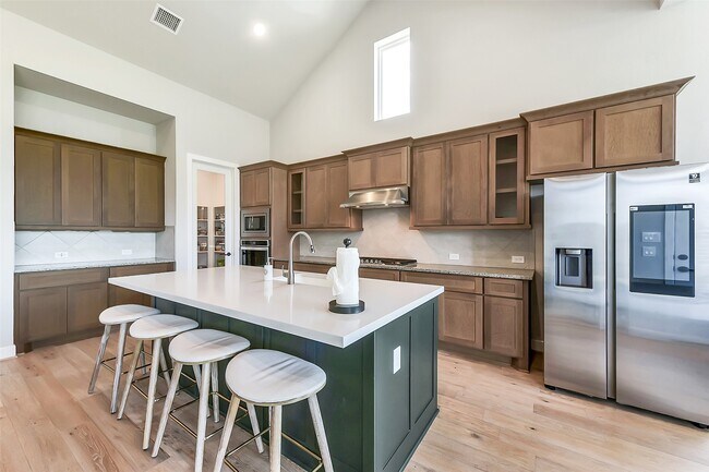 Photo - 28289 Emerald Bnd