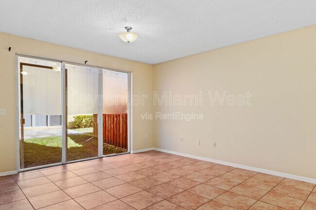 Photo - 4215 Ne-22 Dr