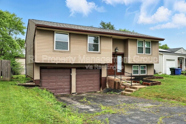 Photo - 2568 Stonington Ave House