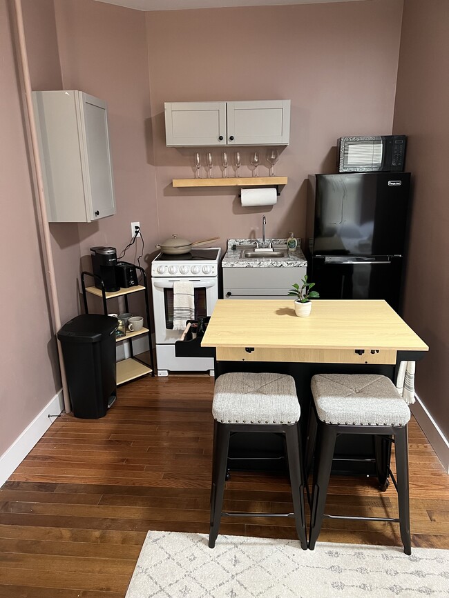 Photo - 38 Pinckney St Unidad #2