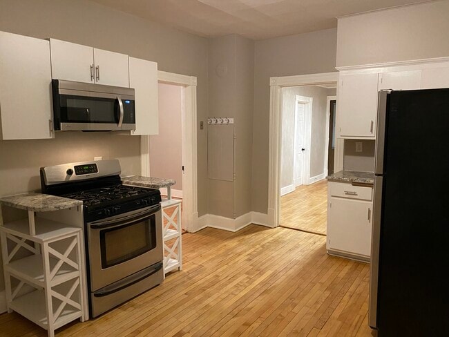 Photo - 3909 E Squire Ave