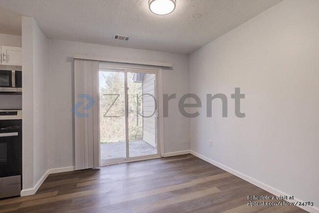 Photo - 5290 Stonebush Terrace