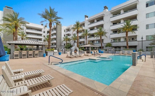 Building Photo - 945 E Playa Del Norte Dr Unit 2005