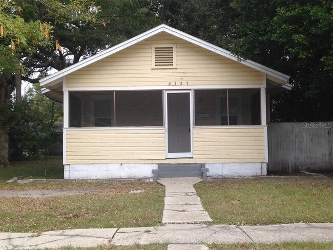 Building Photo - 2327 17th Ave S Rental