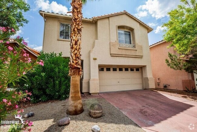 Building Photo - Lovely 3Bdm 2.5Ba Two-Story Home in the He...