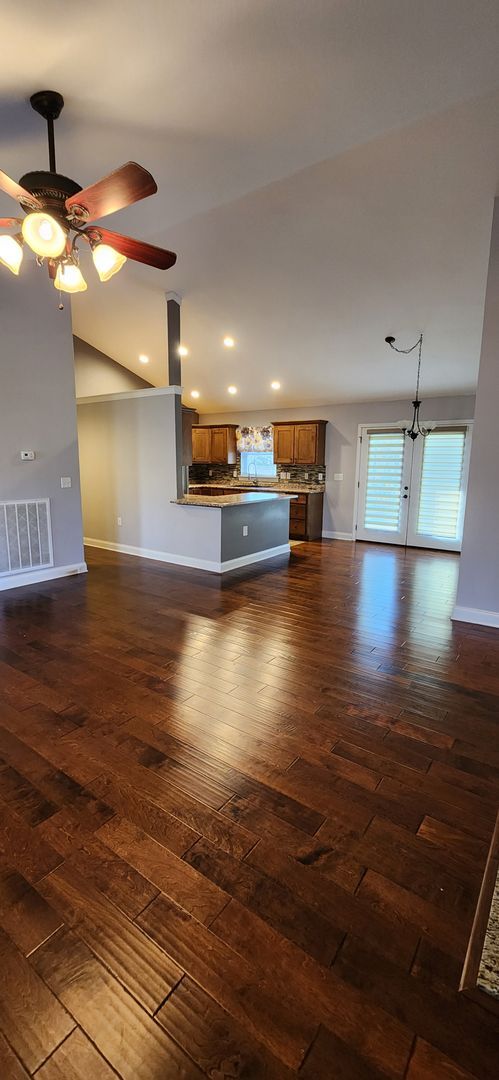 Photo - Location, Location, Location. 3 bedroom / 2 bath *Unfurnished* Available for 12 month lease