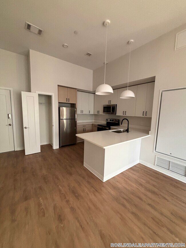 289 Walk Hill St Unit 116