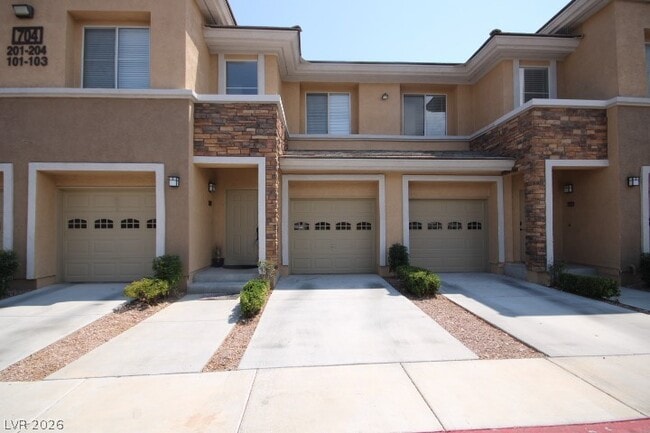 Building Photo - 704 Peachy Canyon Cir Unit 202