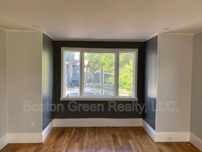 Photo - 17 Fremont Ave