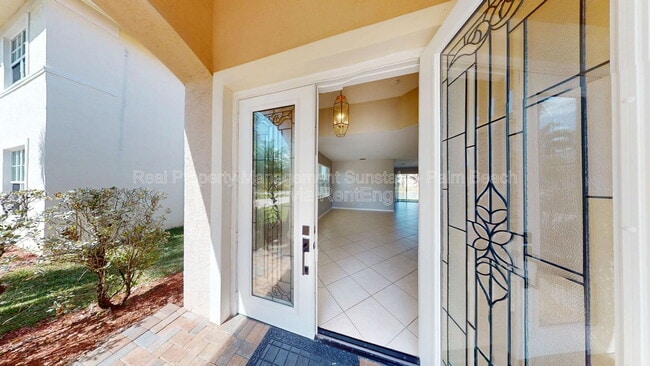 Photo - 155 Bella Vista Way