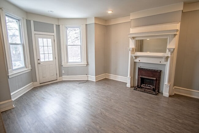 Photo - 3864 W Girard Ave Unit 2nd Floor - B