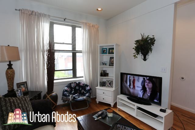 Photo - 1509 W Fry St Unit 1F