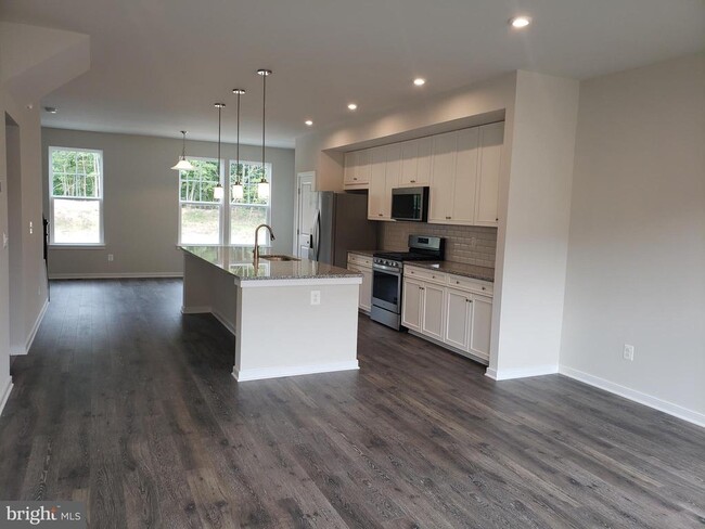 Photo - 112 Huff Dr Townhome