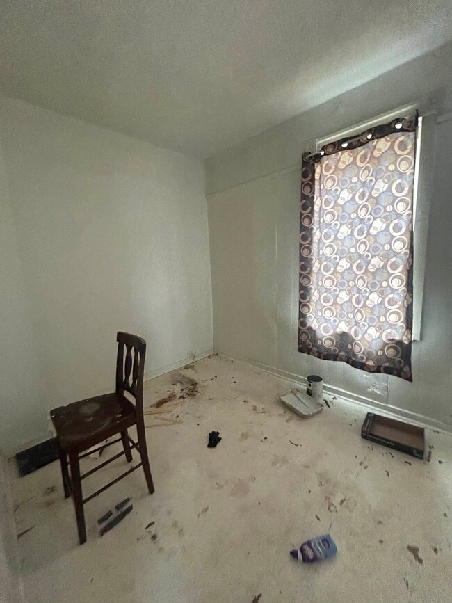 Photo - 5470 Plover Ave