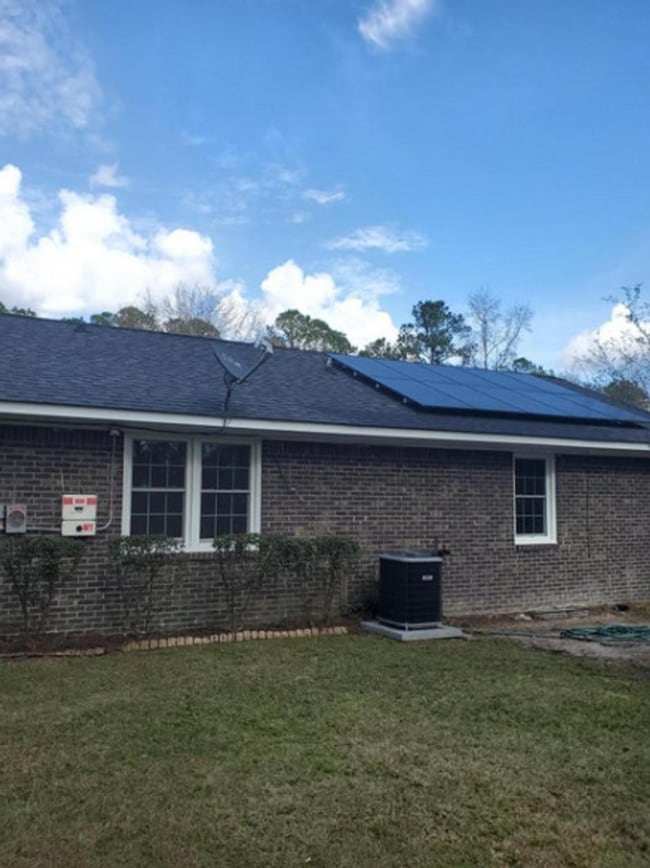 Photo - 3 BR/ 1 BA Ranch Style Home in Summerville!