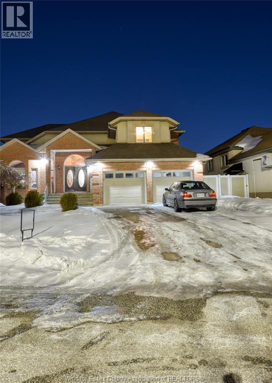 Photo - 135 WINCLARE Dr