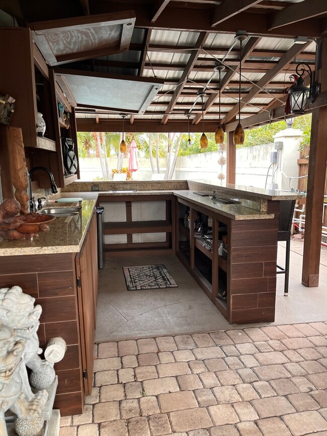 Photo - 5631 NE 16th Ave