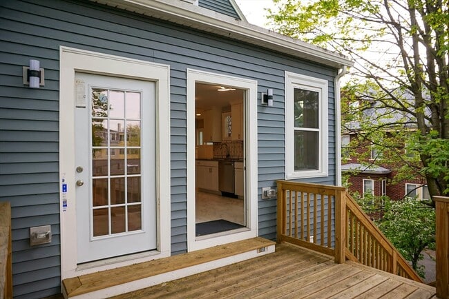 Photo - 7 Waumbeck St Unit 2