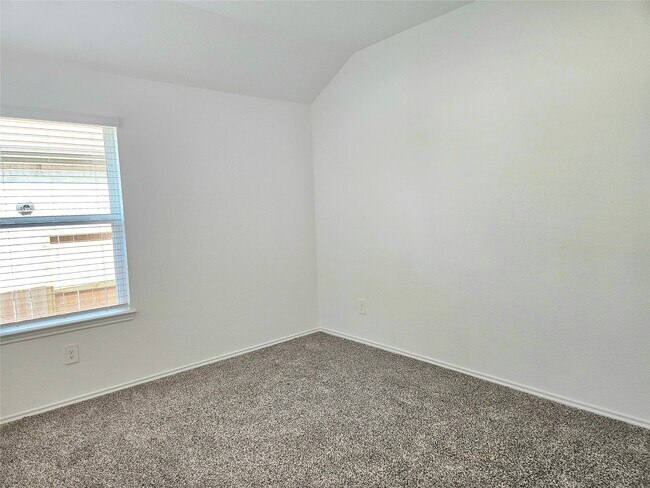 Photo - 5029 Almond Ter Dr