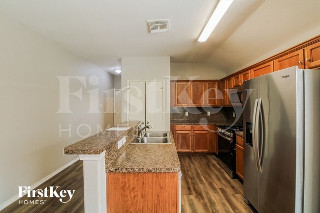 Photo - 3519 Apache Meadows Drive