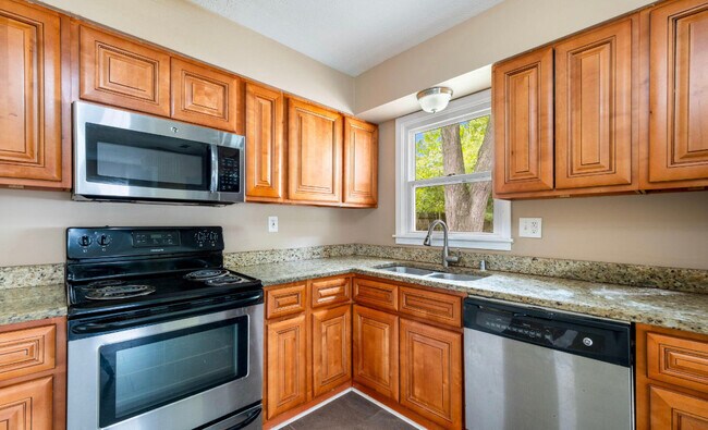 Photo - 8216 Afterglow Dr