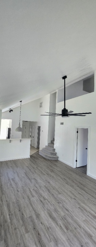 Photo - 33 Pony Express Dr Unit B