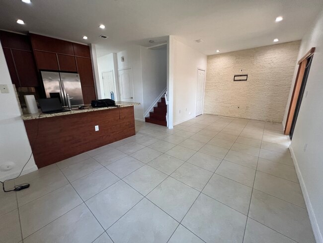 Photo - 16303 SW 44th Ter