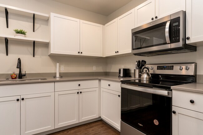 Photo - 200 Hickory St Unit 33