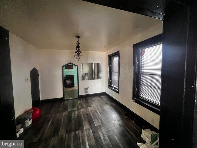 Photo - 7120 Greenway Ave