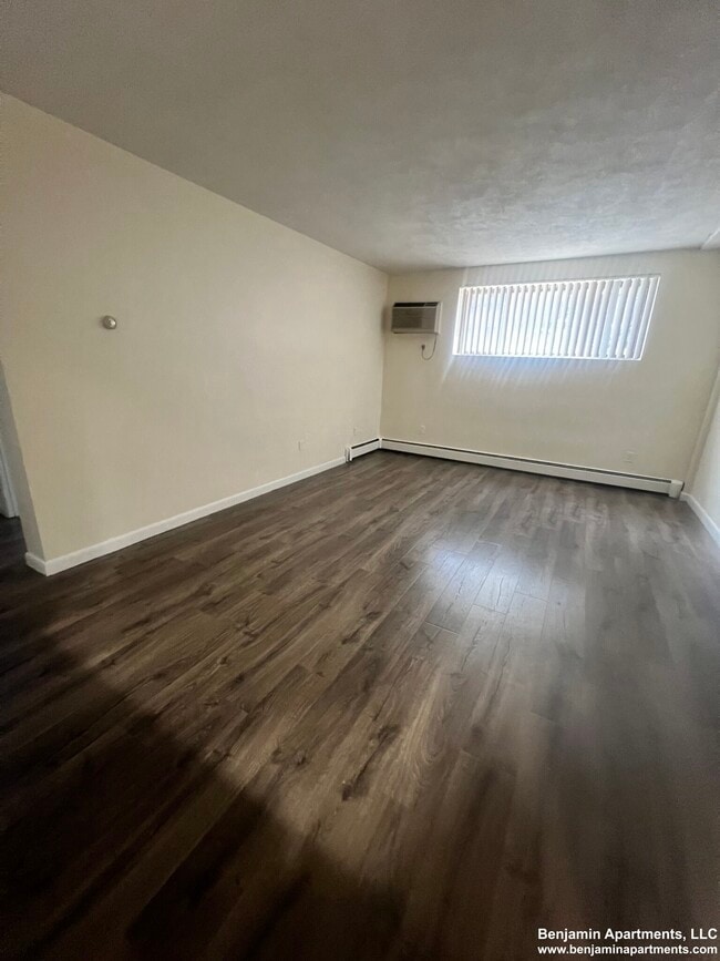 Photo - 24 Allston St Unidad 3 Rental